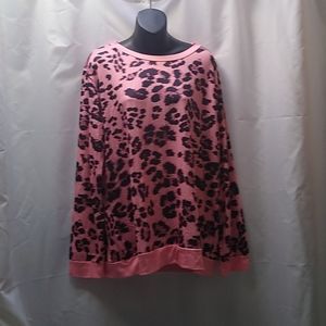 Peach colored long sleeve leopard print shirt